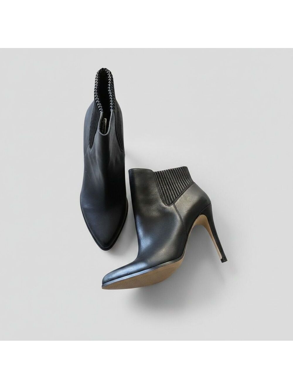 BCBG Generation Black Leather Preppy Dress Booties Ankle Boots Pointed Toe 10